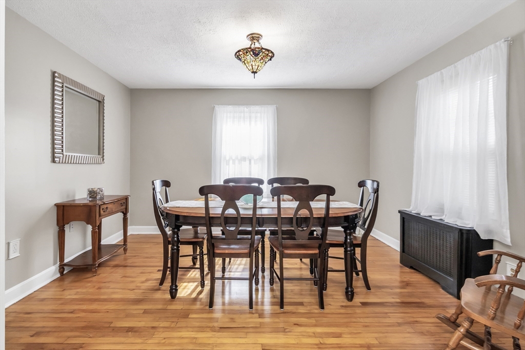 98 Varnum Road Dracut, MA 01826 - Photo 9 of 21 Gallery Image 9