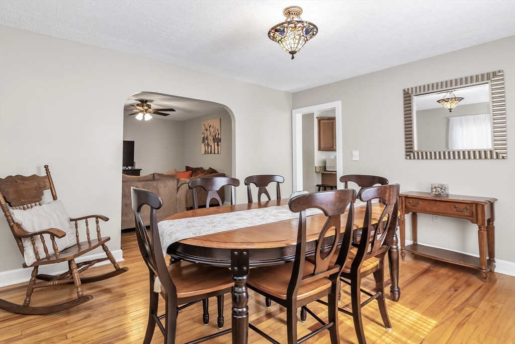 98 Varnum Road Dracut, MA 01826 - Photo 10 of 21 Gallery Image 10