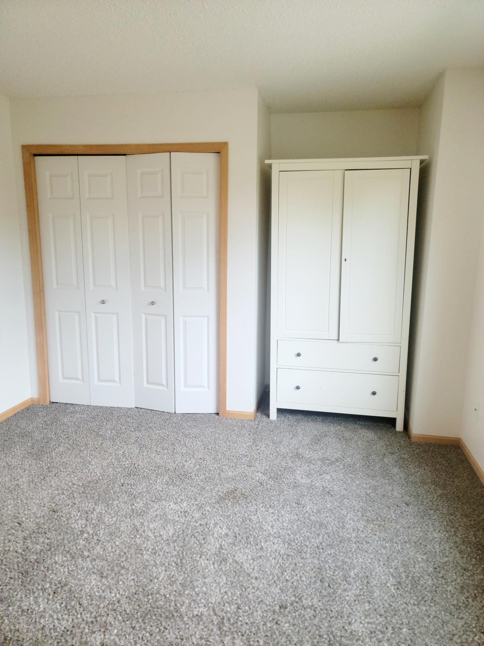 3049 Chamberlain Street, Unit 4 Maplewood, MN 55109 - Photo 18 of 19