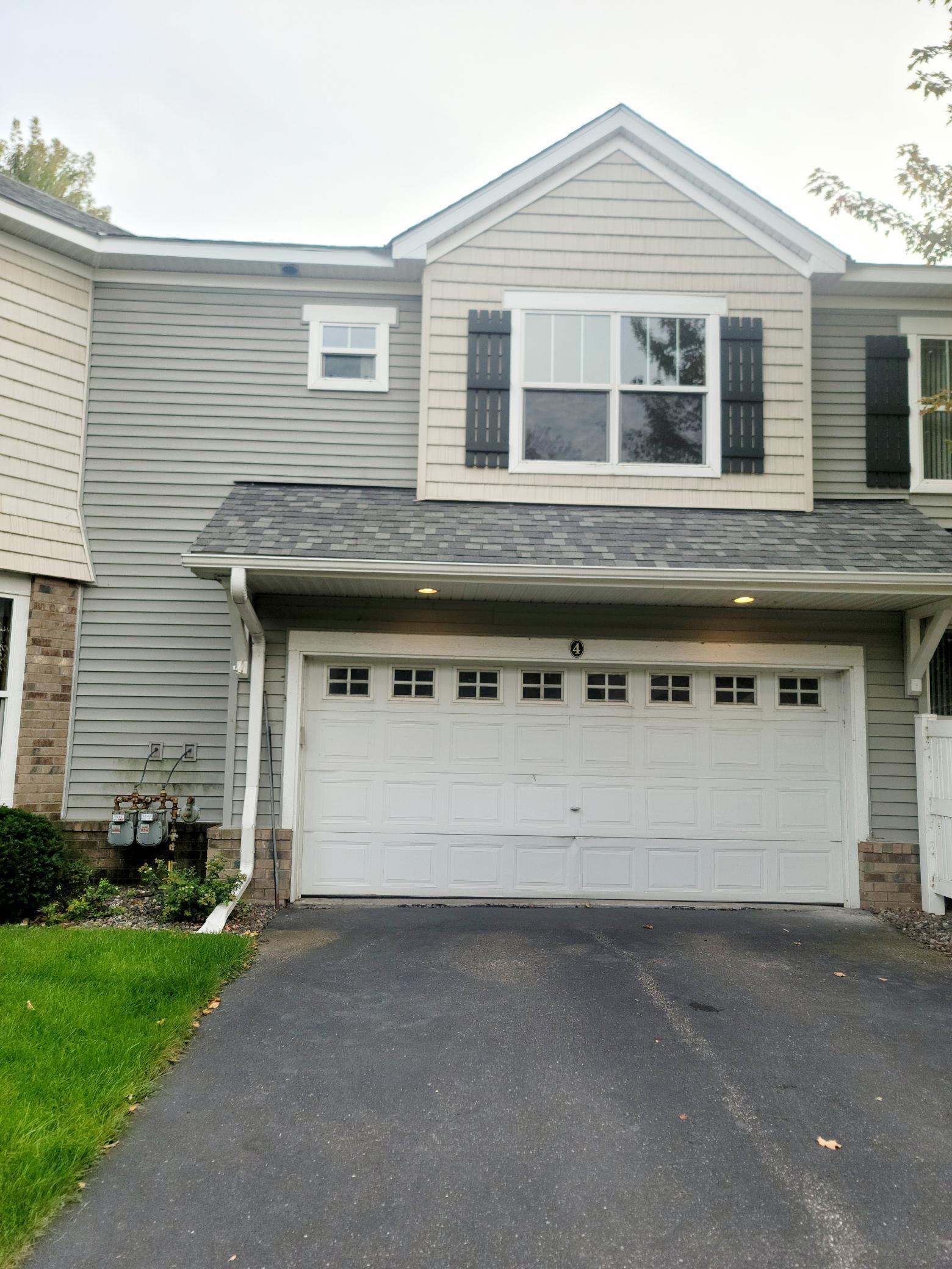 3049 Chamberlain Street, Unit 4 Maplewood, MN 55109 - Photo 4 of 19