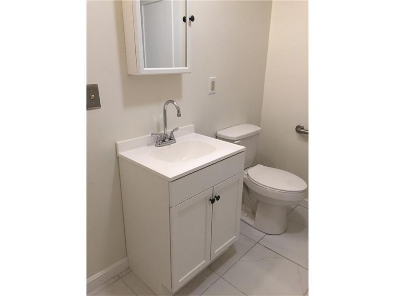 607 Middle Street Bath, ME 04530 - Photo 21 of 28 apt bathII