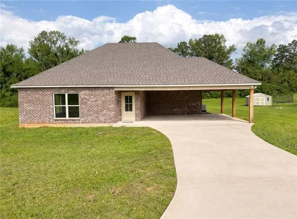 $274,900 | 123 Meadow Lane, Pollock, LA 71467