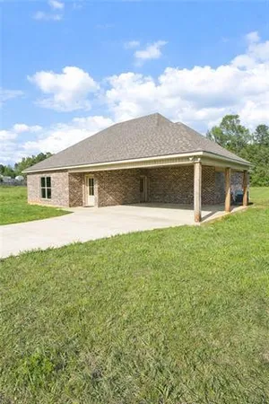 $274,900 | 123 Meadow Lane, Pollock, LA 71467