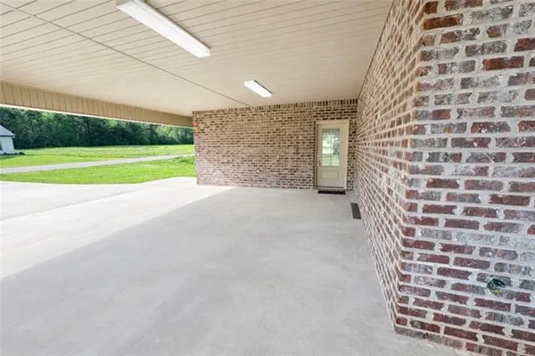 $274,900 | 123 Meadow Lane, Pollock, LA 71467