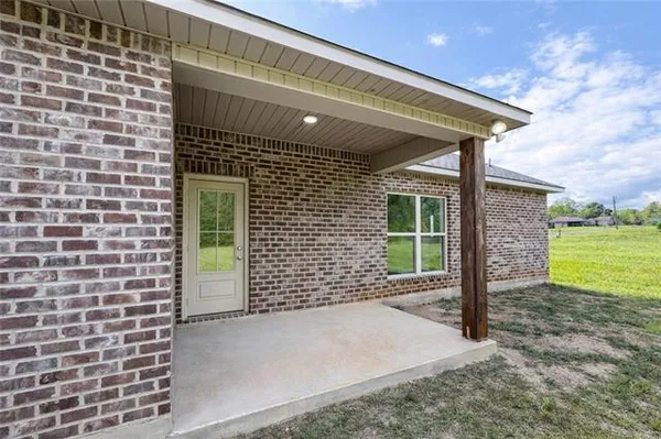 $274,900 | 123 Meadow Lane, Pollock, LA 71467