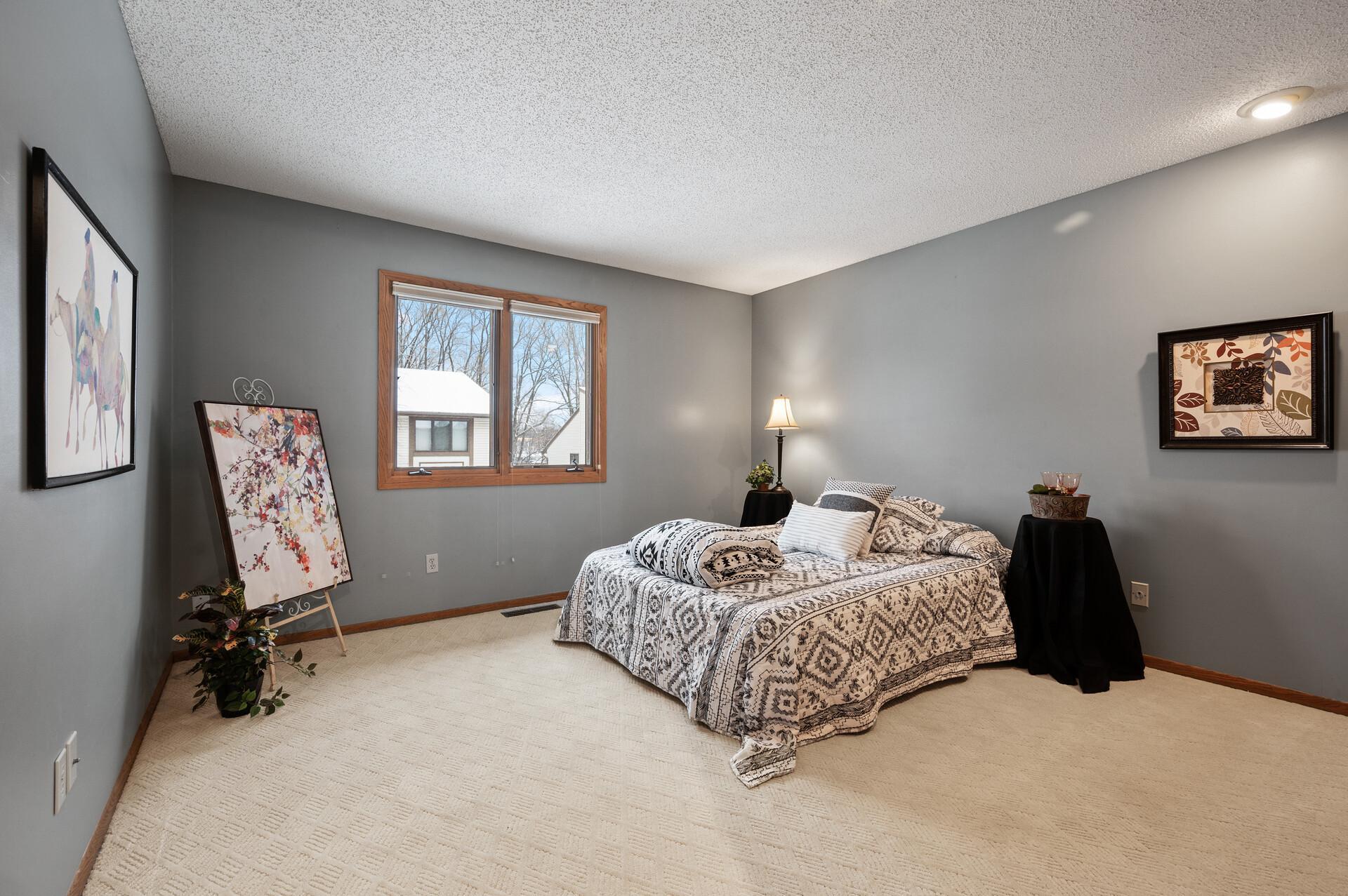 2410 County Rd D West, Unit 2 Roseville, MN 55112 - Photo 19 of 31