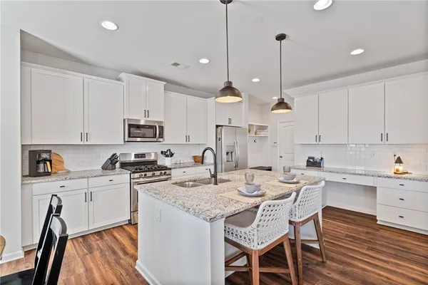 $550,000 | 203 Augusta Walk, Canton, GA 30114