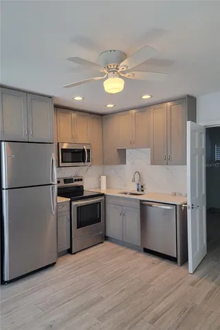 $1,950 | 605 69th Avenue, Unit 1, St. Pete Beach, FL 33706