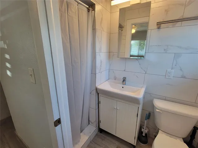 $1,950 | 605 69th Avenue, Unit 1, St. Pete Beach, FL 33706