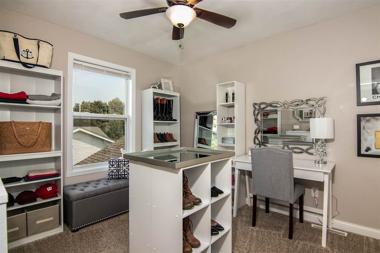 6456 Weaver Road Rockford, IL 61114 - Photo 18 of 25 Gallery Image 18