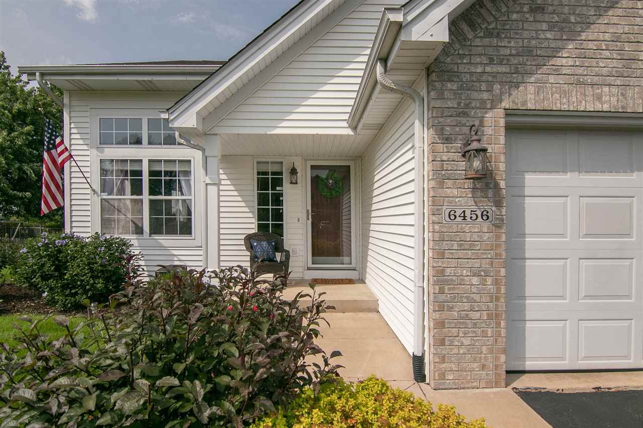 6456 Weaver Road Rockford, IL 61114 - Photo 2 of 25 Gallery Image 2