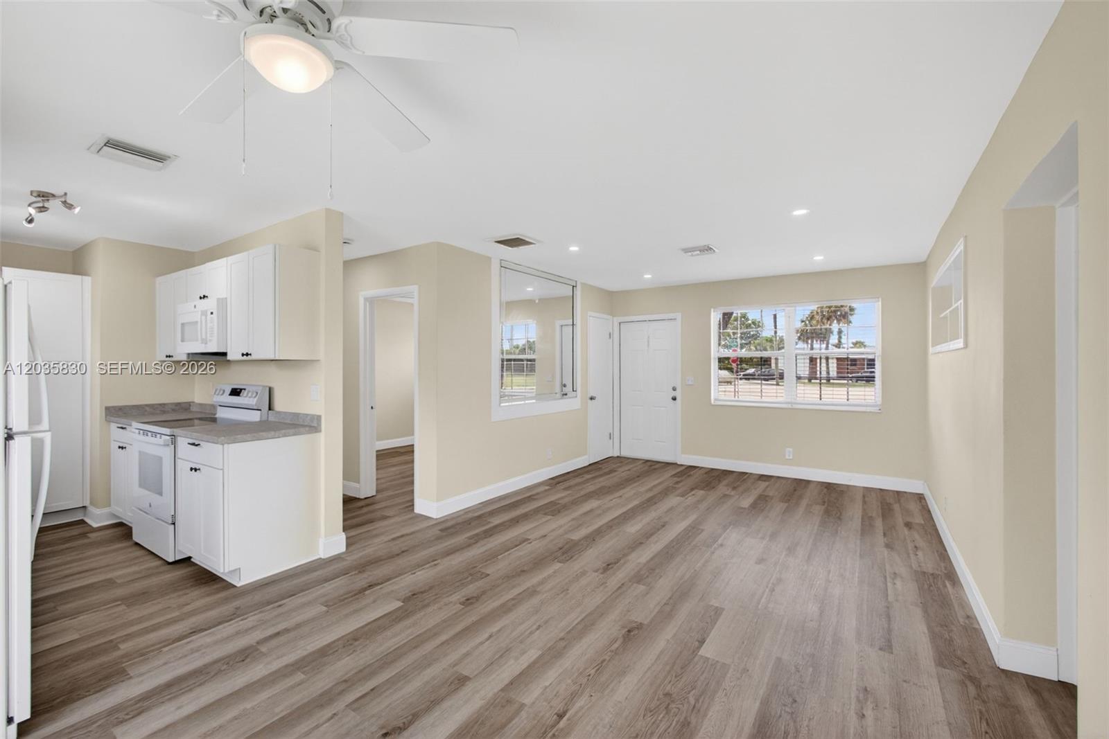 560 West 34th Street Riviera Beach, FL 33404 - Photo 8 of 54