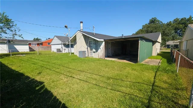 $1,700 | 117 Mandy Drive, Avondale, LA 70094