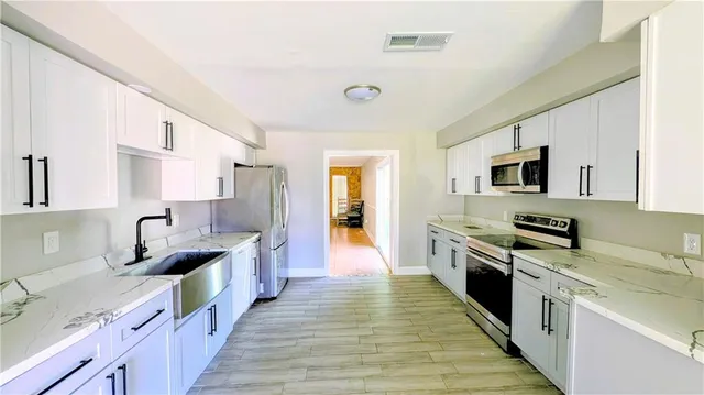 $1,700 | 117 Mandy Drive, Avondale, LA 70094