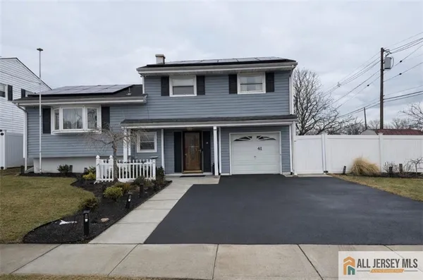 $3,500 | 41 Sunset Drive, Port Reading, NJ 07064