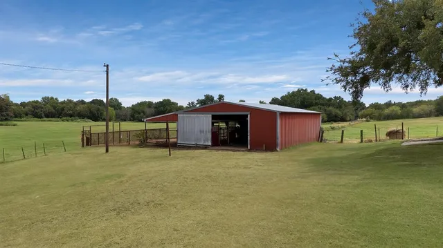 a view of an outdoor space and yard
