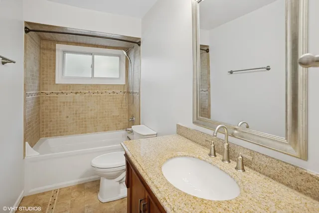 $3,500 | 1459 Olive Street, Palatine, IL 60074