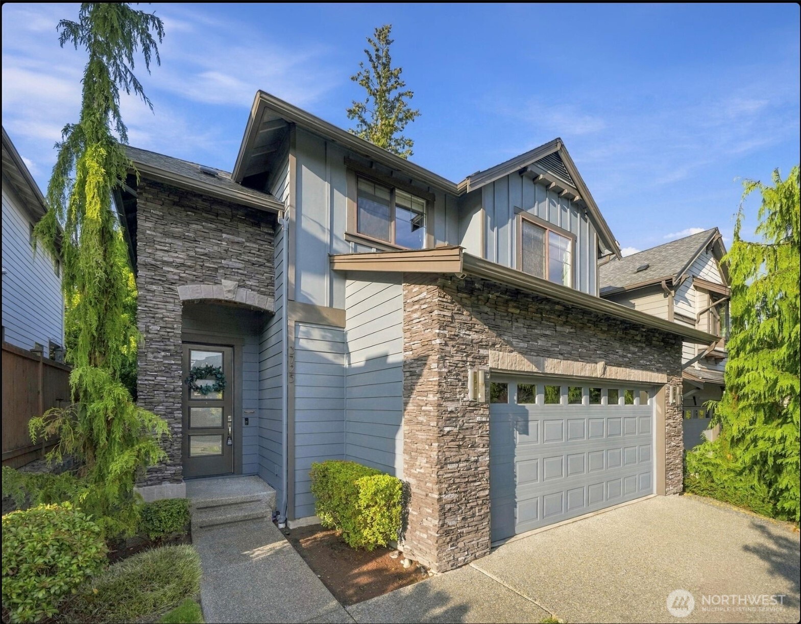3725 200th Place Southeast Bothell, WA 98012 - Photo 3 of 40 Gallery Image 3