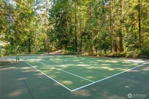 $1,595,000 | 2513 225th Place Northeast, Sammamish, WA 98074