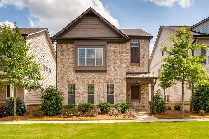 Less than 2 miles from the Atlanta Braves Stadium and .8 miles away from Smyrna Market Village.