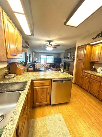 $579,000 | 1206 South Shore Drive, Worthington, MN 56187