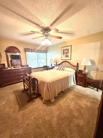 $579,000 | 1206 South Shore Drive, Worthington, MN 56187