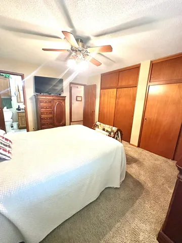 $579,000 | 1206 South Shore Drive, Worthington, MN 56187