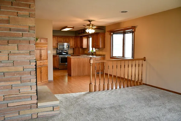 $559,900 | 1206 South Shore Drive, Worthington, MN 56187