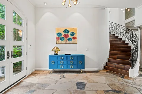 $2,750,000 | 64 Saddlebrook Lane, Houston, TX 77024
