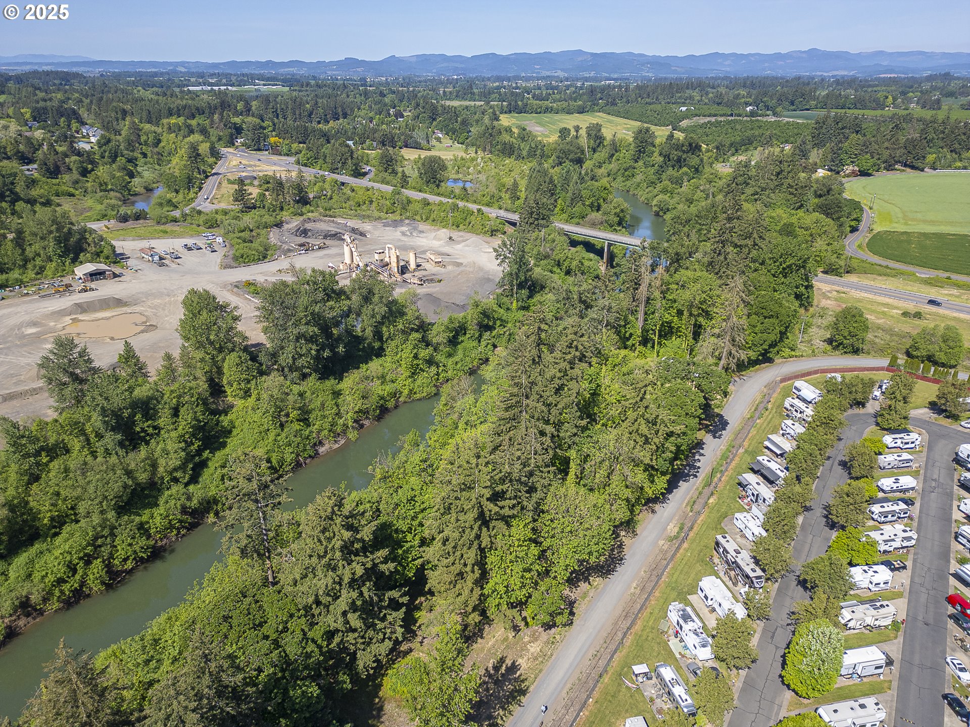 16190 Southeast Kreder Road Dayton, OR 97114 - Photo 3 of 12 a view of a city with mountains in the background