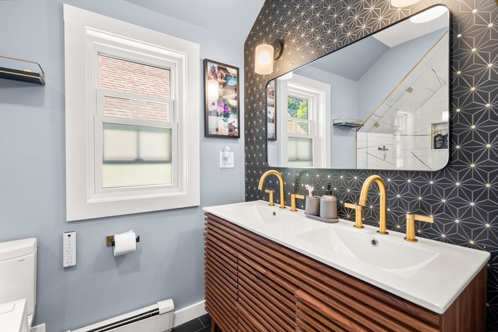 14 Converse Street Boston, MA 02135 - Photo 18 of 32