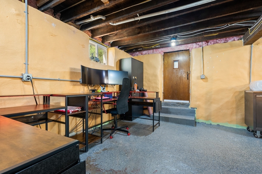 14 Converse Street Boston, MA 02135 - Photo 25 of 32