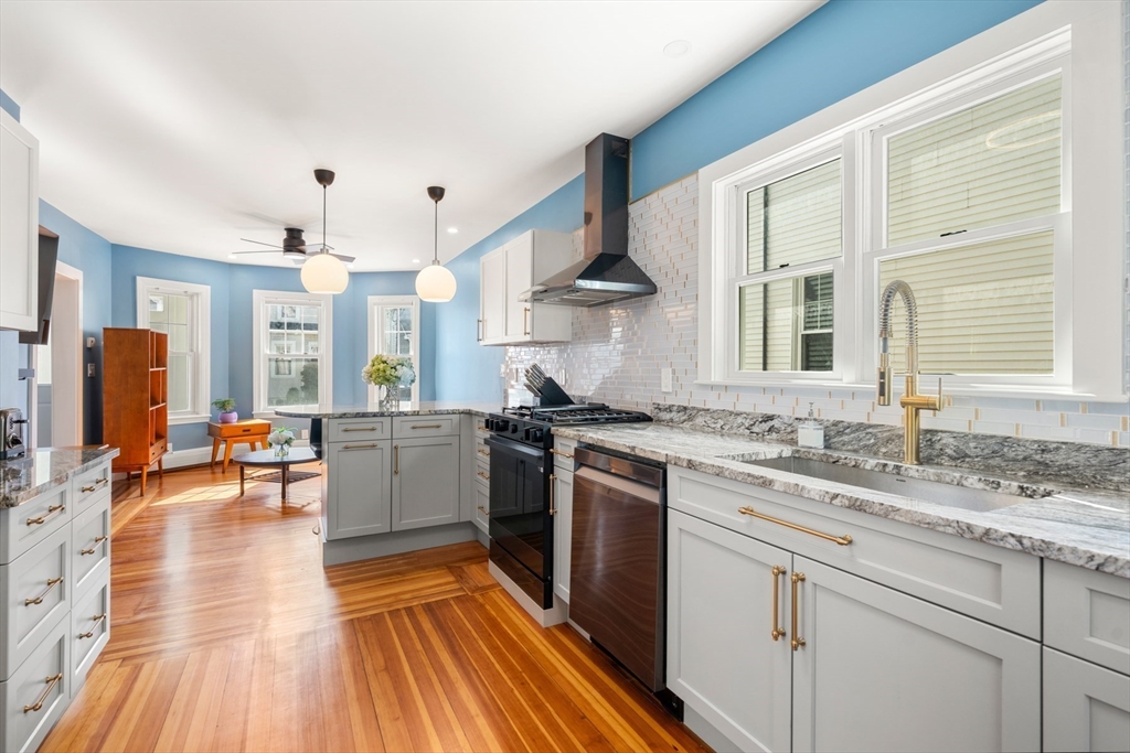 14 Converse Street Boston, MA 02135 - Photo 4 of 32