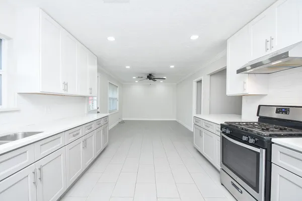 $1,995 | 5214 De Milo Drive, Houston, TX 77092