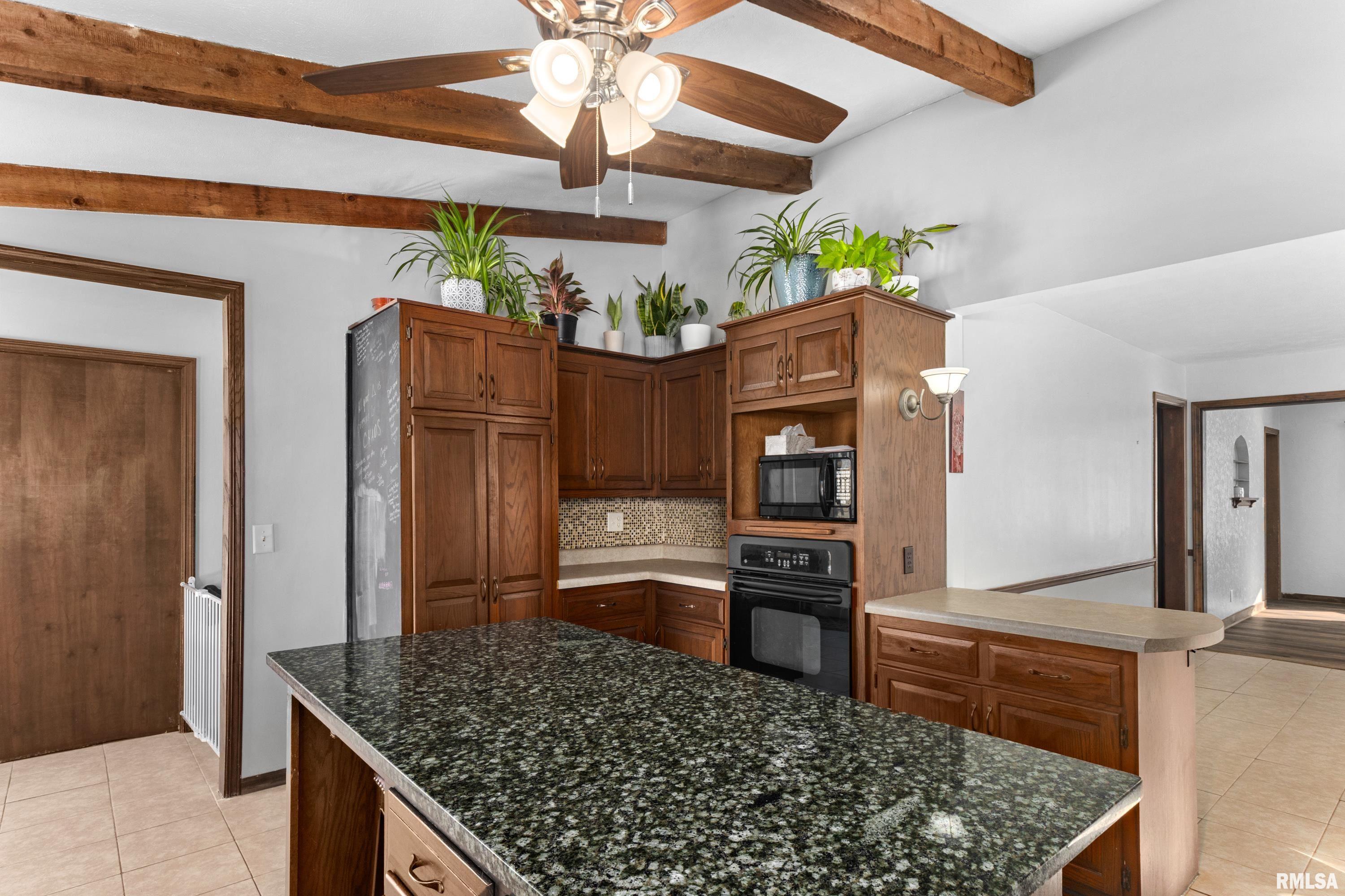 203 Court Drive Washington, IL 61571 - Photo 25 of 52