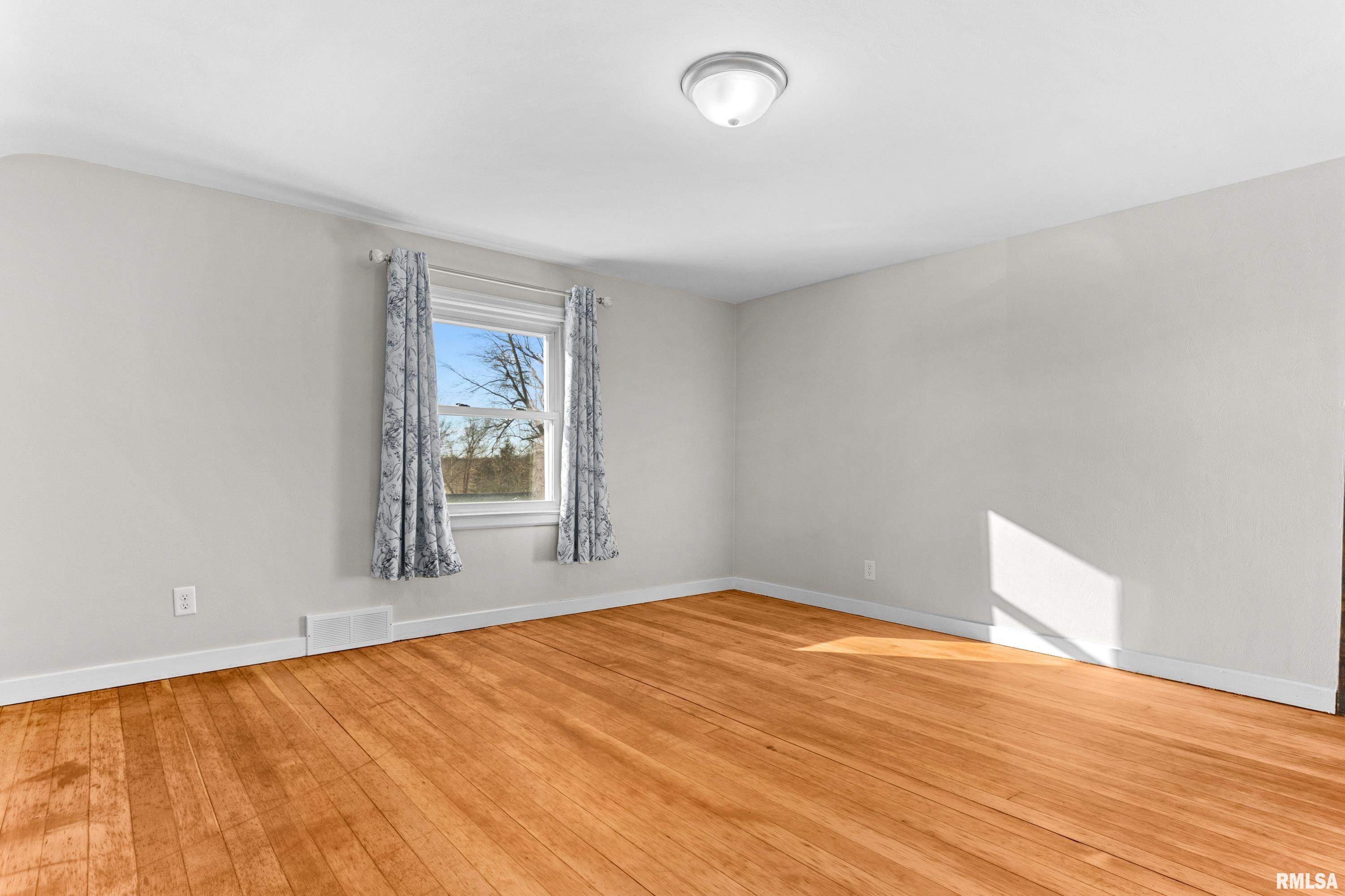 203 Court Drive Washington, IL 61571 - Photo 32 of 52