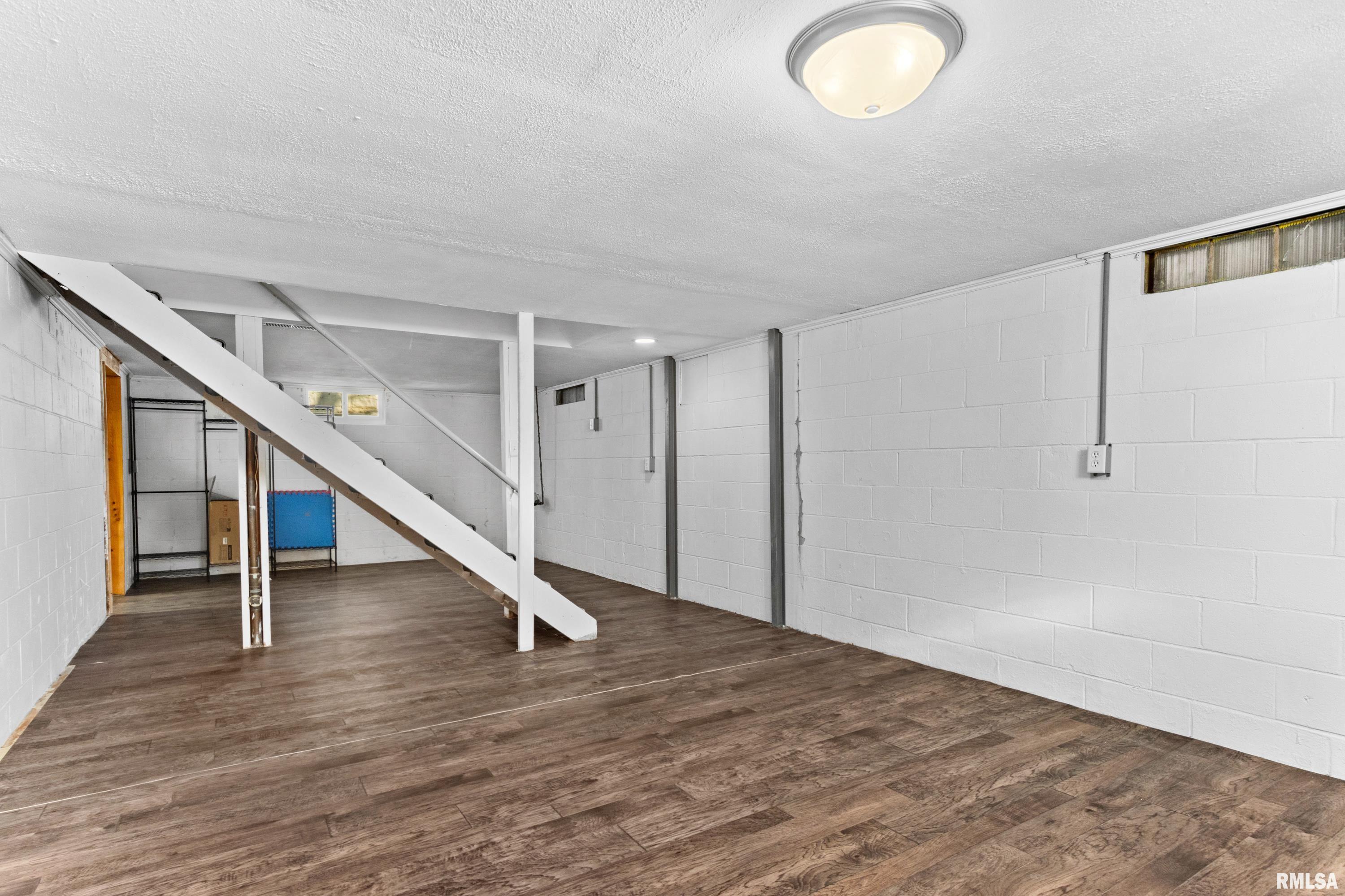 203 Court Drive Washington, IL 61571 - Photo 45 of 52