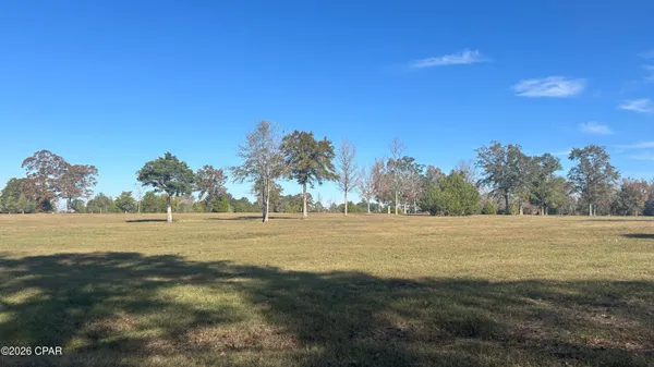 $899,900 | Sr-85 Sr-85 Lake, Laurel Hill, FL 32567