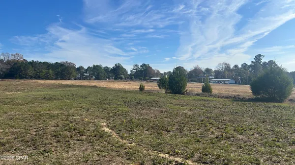$899,900 | Sr-85 Sr-85 Lake, Laurel Hill, FL 32567