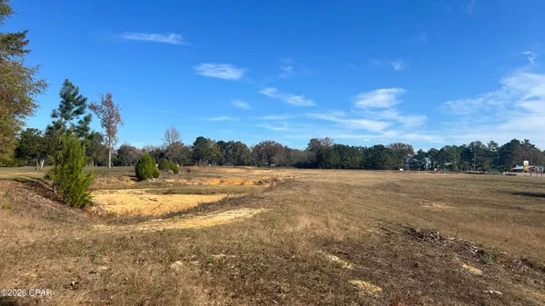 $899,900 | Sr-85 Sr-85 Lake, Laurel Hill, FL 32567