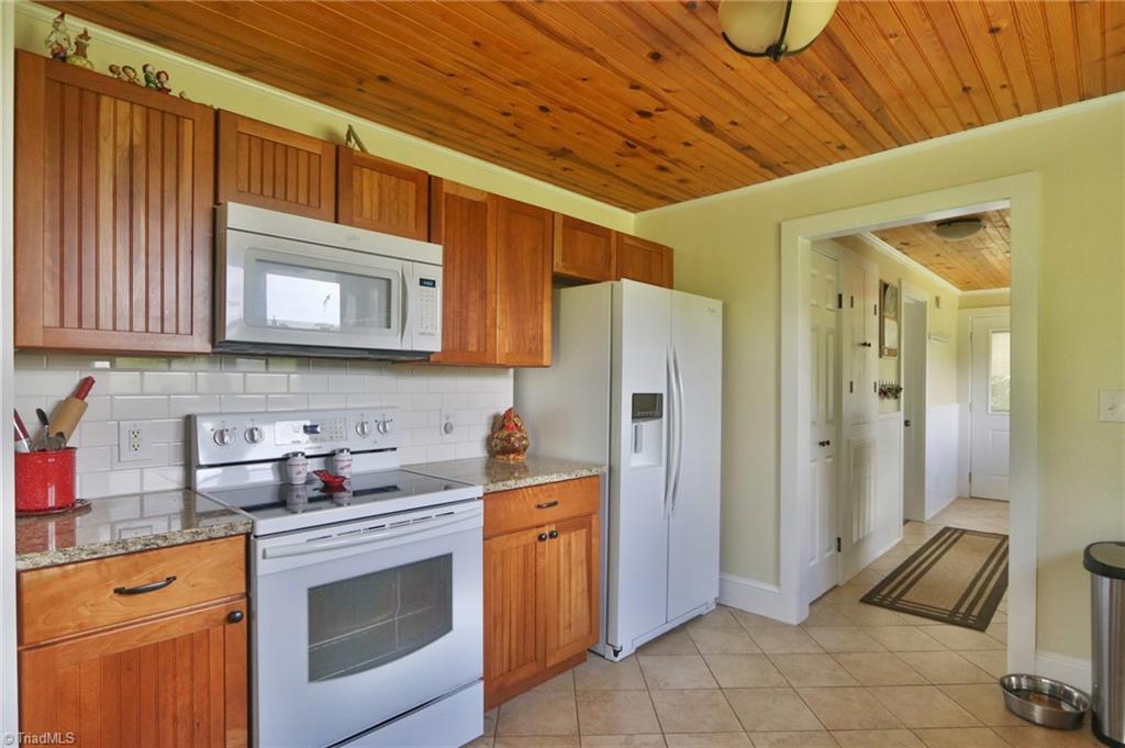 10086 Traphill Road Traphill, NC 28685 - Photo 18 of 44 Gallery Image 18