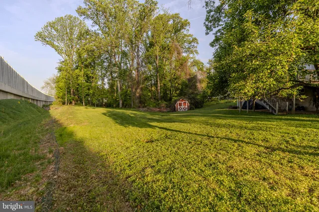 a view of a volley ball court