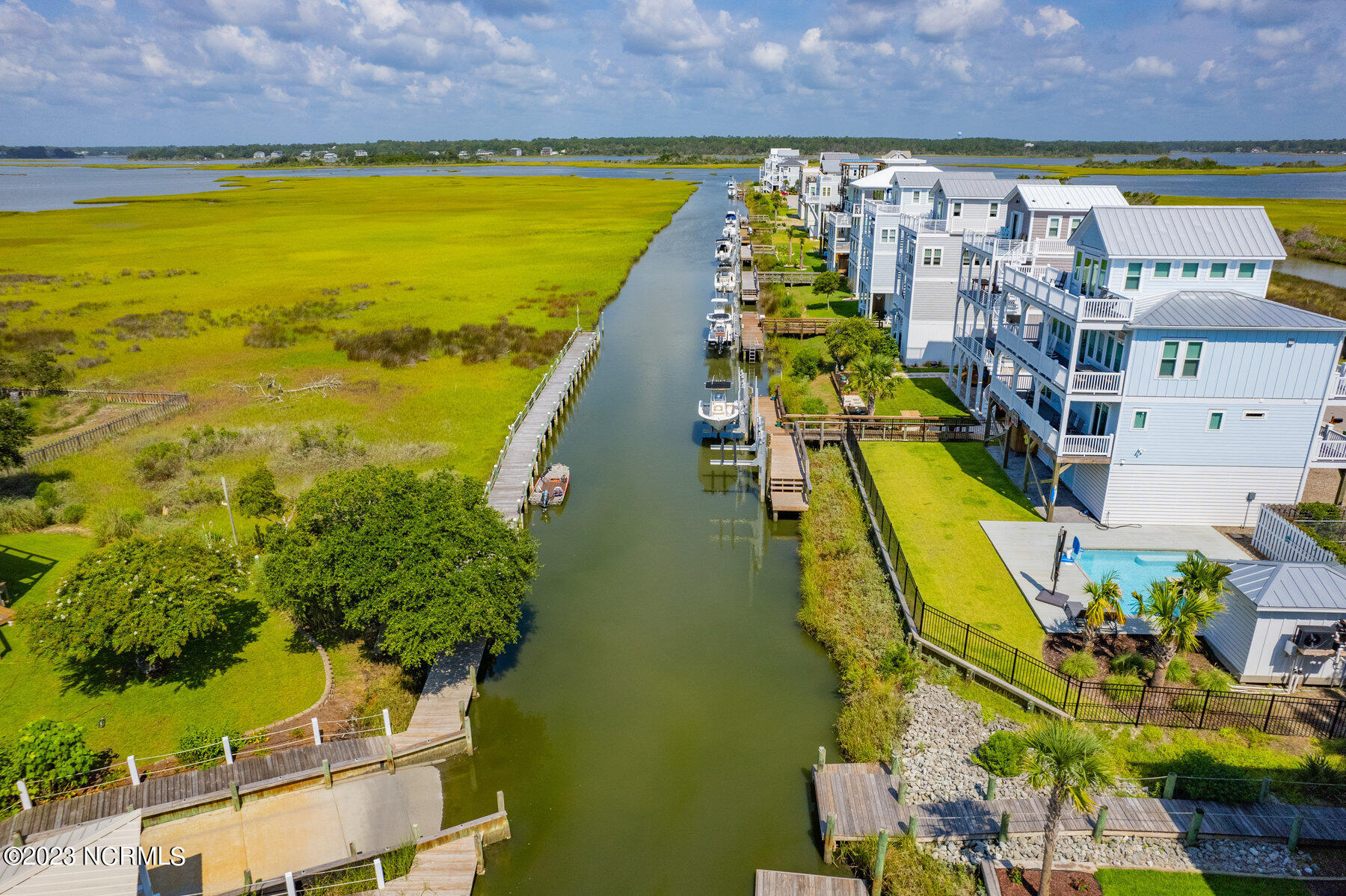 161 Atkinson Road Surf City, NC 28445 - Photo 18 of 24 print-4
