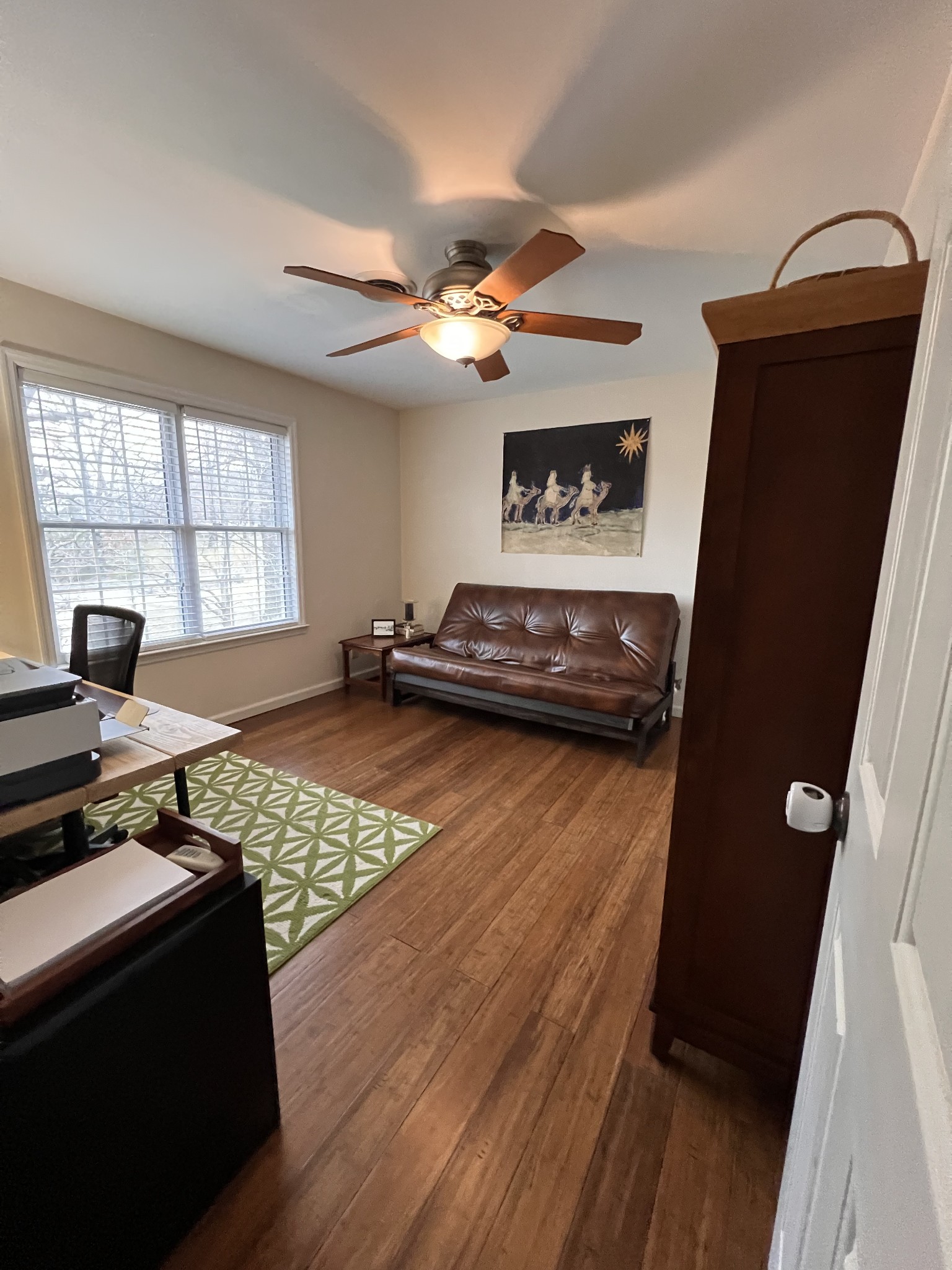2001 Cherokee Trail Springfield, TN 37172 - Photo 14 of 22 a living room with furniture and a flat screen tv