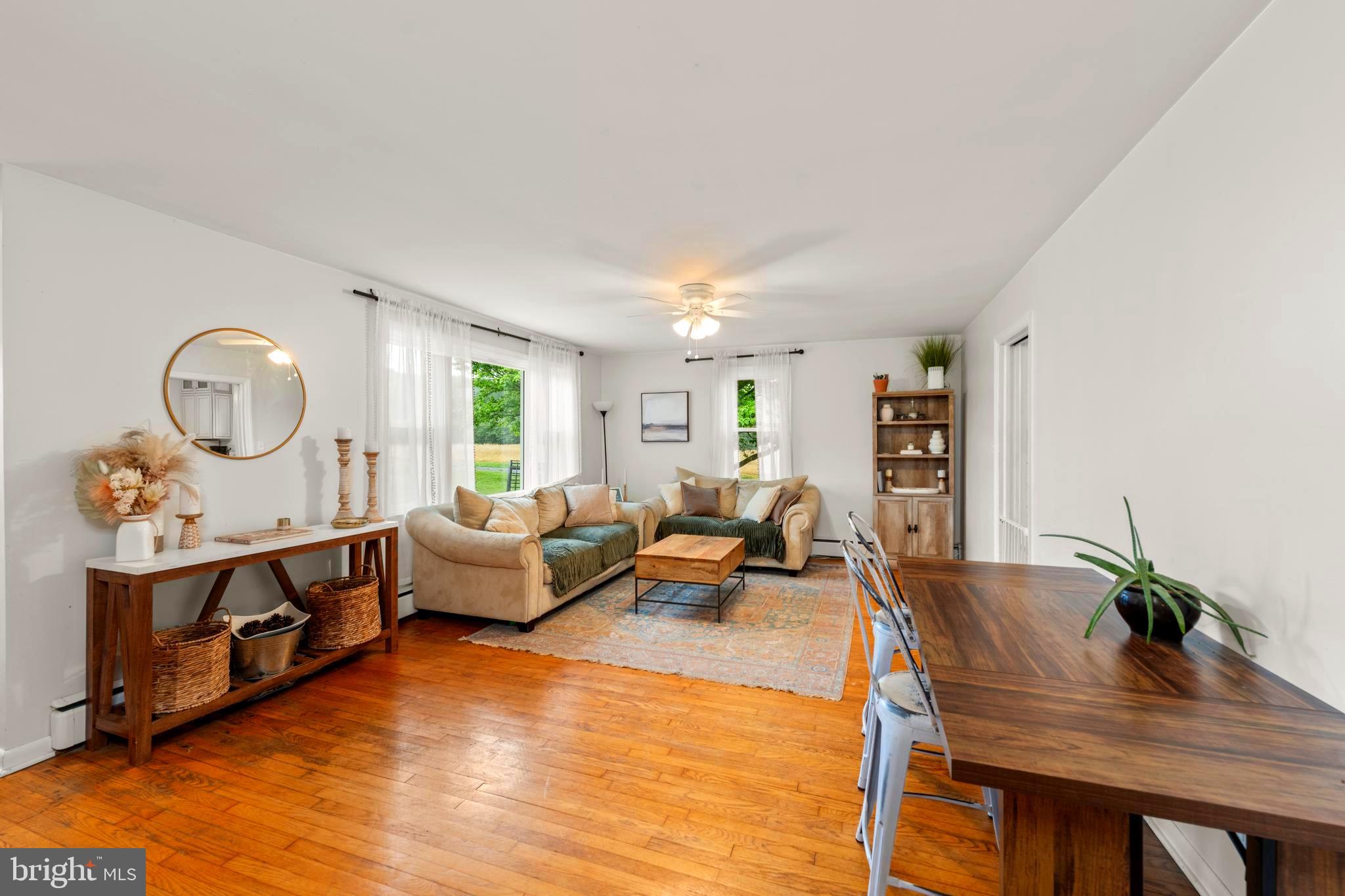 14015 Glen High Road Baldwin, MD 21013 - Photo 15 of 63 Living/Dining Combo Space