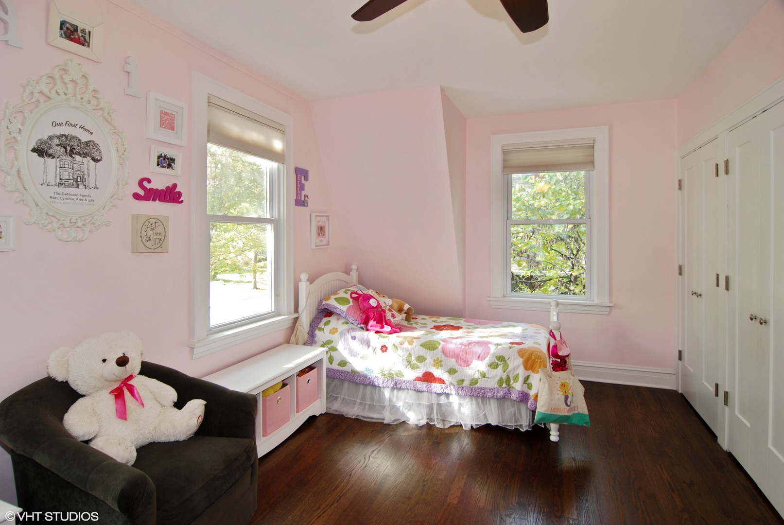 349 Nuttall Road Riverside, IL 60546 - Photo 15 of 25 a bedroom with a bed and a window