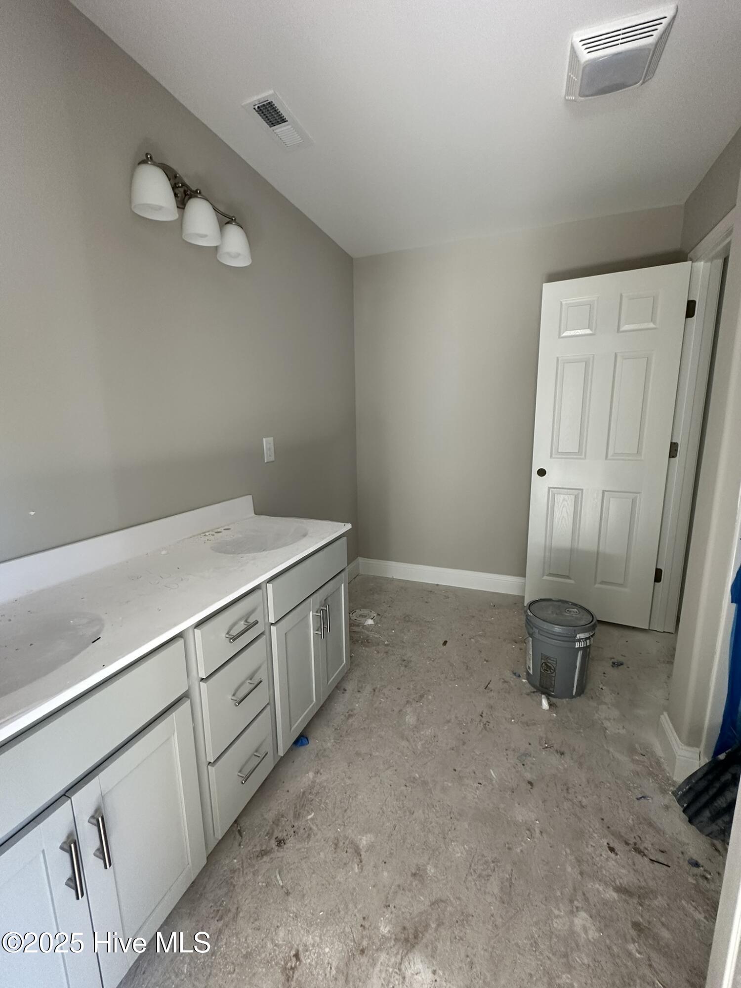 191 Brighttown Road Maysville, NC 28555 - Photo 10 of 14 Primary Bathroom