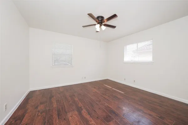$1,900 | 5375 Little John Lane, Katy, TX 77493