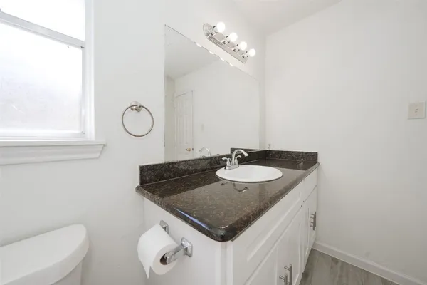 $1,900 | 5375 Little John Lane, Katy, TX 77493