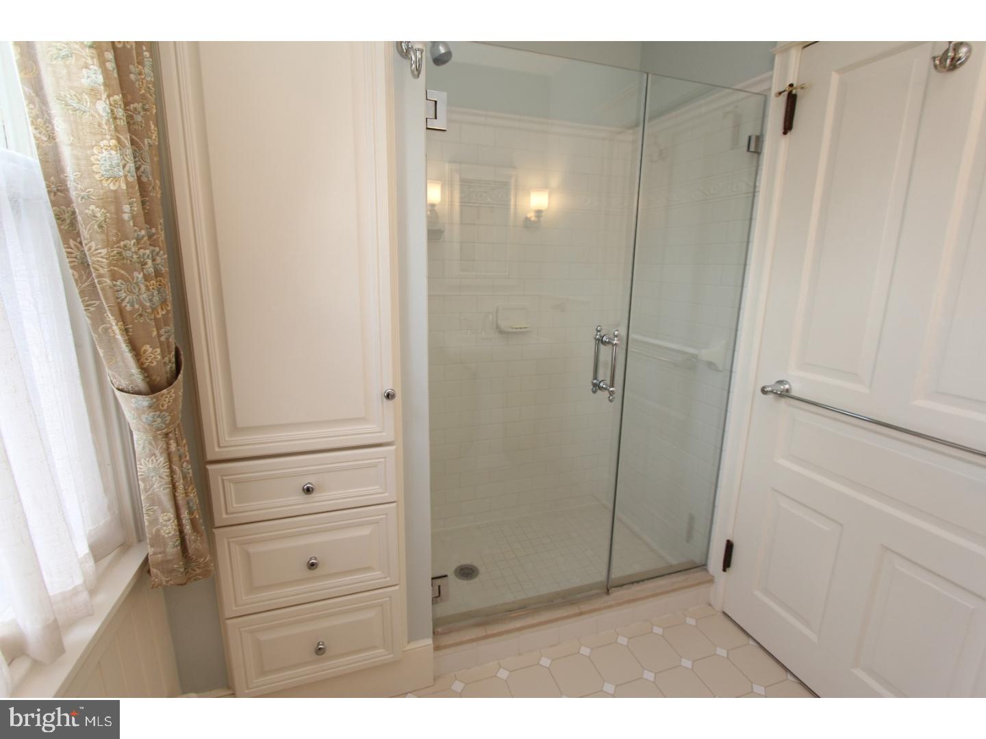 115 Erdenheim Road Glenside, PA 19038 - Photo 23 of 25 Gallery Image 23